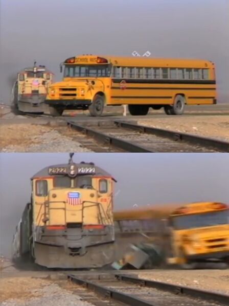 Файл:Поезд врезается в школьный автобус шаблон.jpg